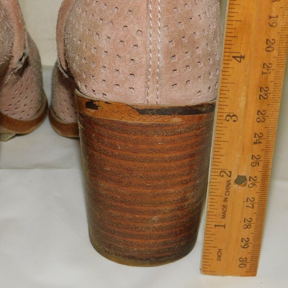 1. STATE Larocka Suede Stacked Block Heeled Perforated Ankle Booties Size 7 - Picture 6 of 9